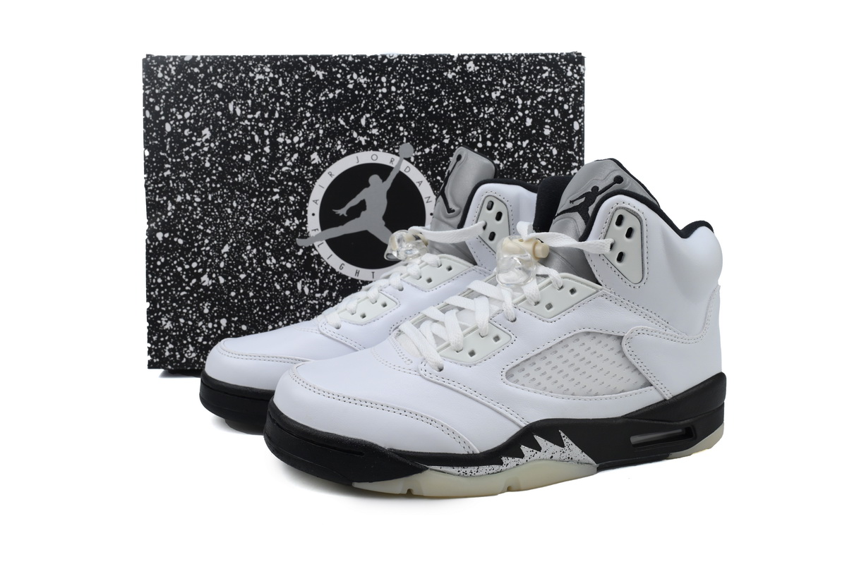 Air Jordan 5 Retro (White Black)